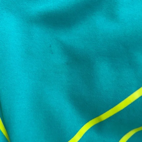 Nike Teal and Gray Therma-Fit Hoodie with Yellow Detail - Picture 3 of 3